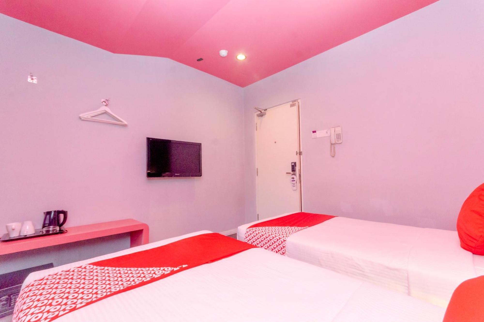 Oyo 902 Rooms Boutique Hotel Johor Bahru Exterior foto