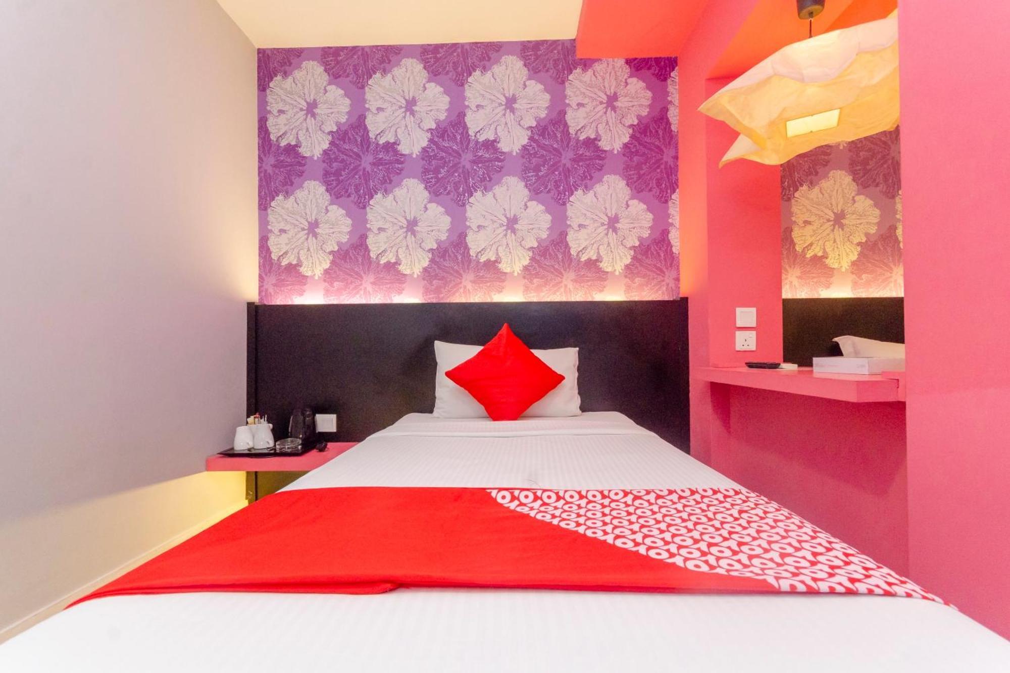 Oyo 902 Rooms Boutique Hotel Johor Bahru Exterior foto